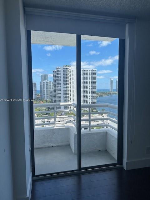 3300 NE 192nd St LP13, Aventura, Florida 33180, 2 Bedrooms Bedrooms, ,2 BathroomsBathrooms,Residentiallease,For Rent,3300 NE 192nd St LP13,A11572213