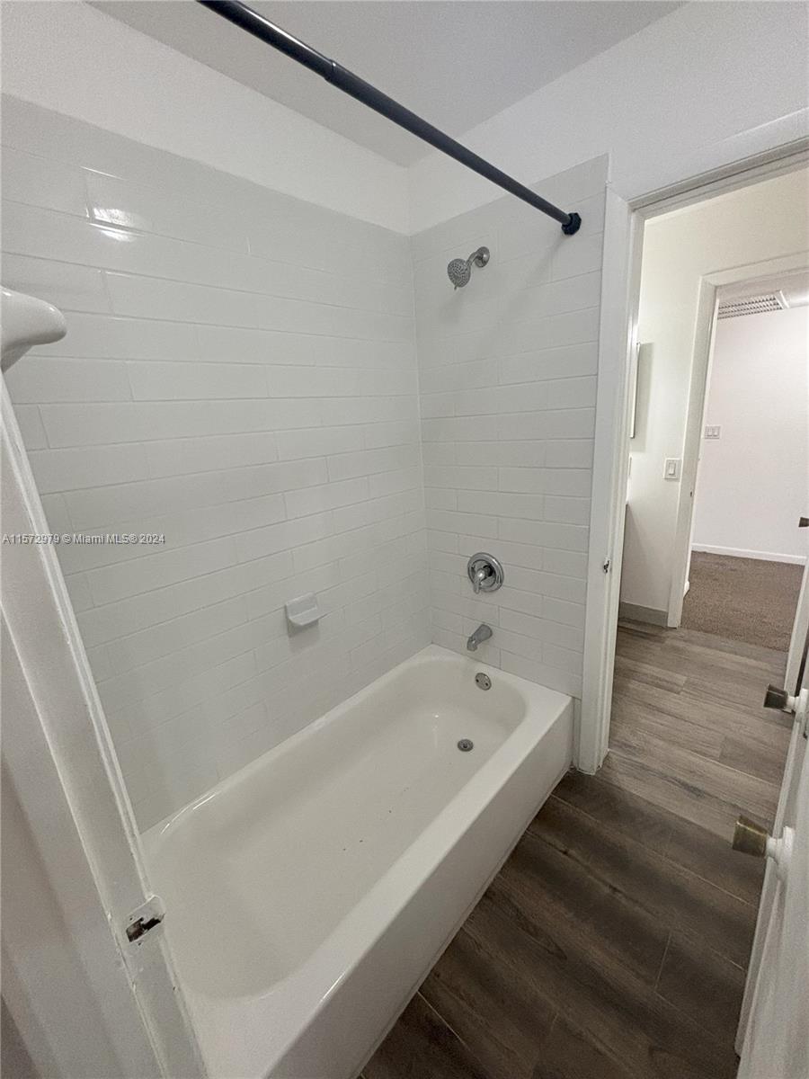 1150 N Liberty Ave 1150H, Homestead, Florida 33034, 1 Bedroom Bedrooms, ,1 BathroomBathrooms,Residentiallease,For Rent,1150 N Liberty Ave 1150H,A11572979