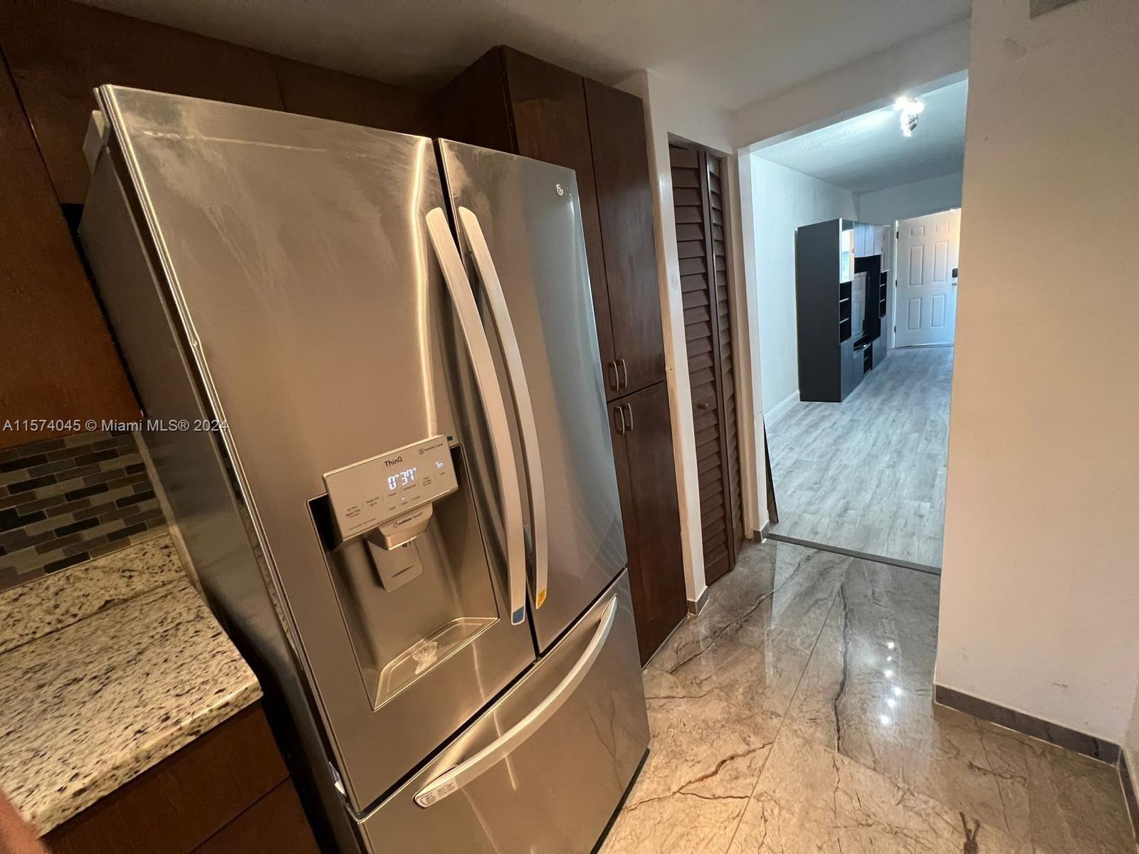 1430 NE 170th St 217, North Miami Beach, Florida 33162, 1 Bedroom Bedrooms, ,1 BathroomBathrooms,Residentiallease,For Rent,1430 NE 170th St 217,A11574045