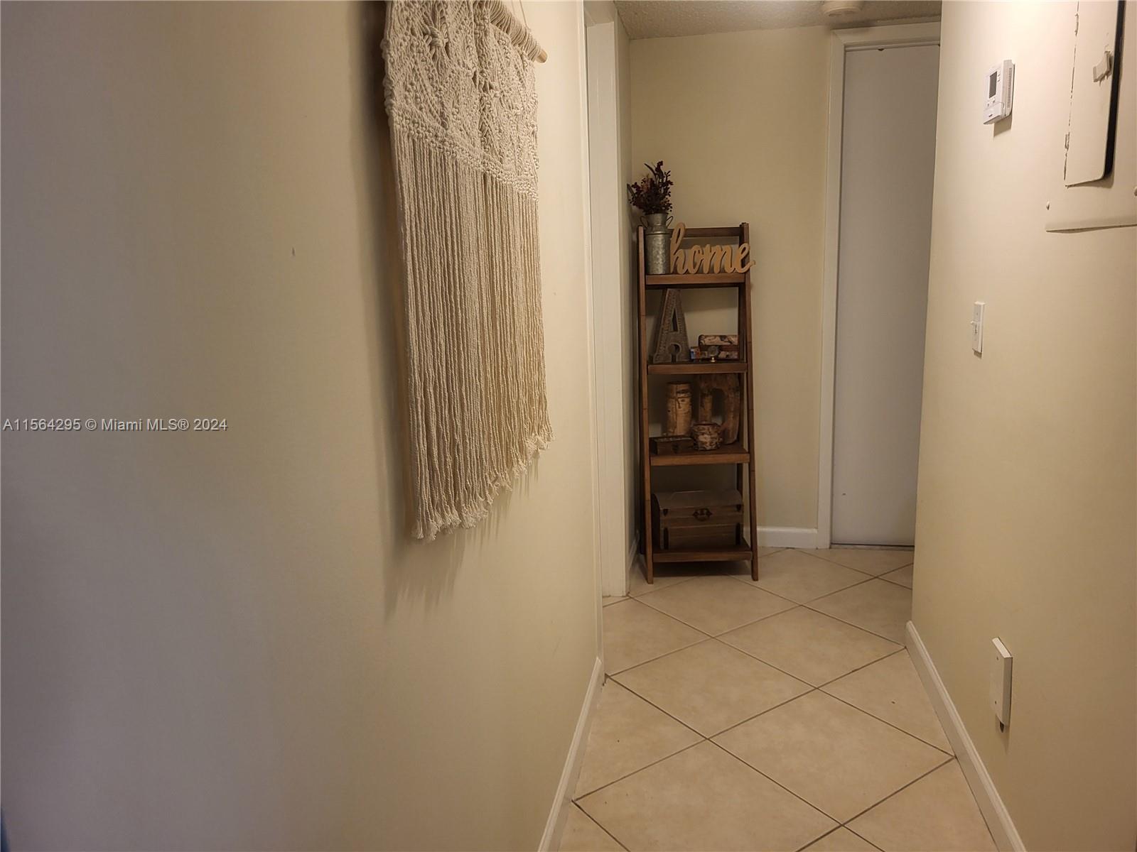 9725 Hammocks Blvd 206F, Miami, Florida 33196, 2 Bedrooms Bedrooms, ,2 BathroomsBathrooms,Residentiallease,For Rent,9725 Hammocks Blvd 206F,A11564295