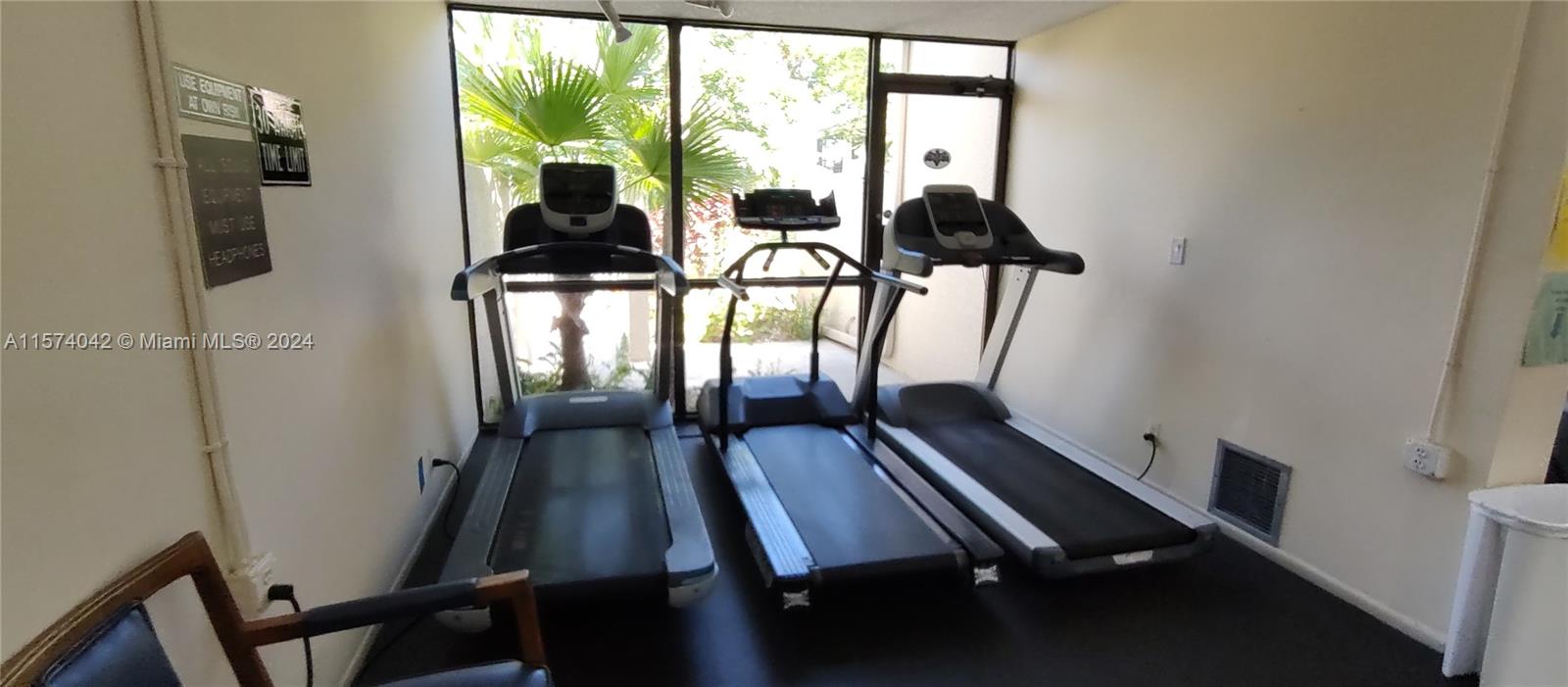 2302 S Cypress Bend Dr 209, Pompano Beach, Florida 33069, 2 Bedrooms Bedrooms, ,2 BathroomsBathrooms,Residential,For Sale,2302 S Cypress Bend Dr 209,A11574042