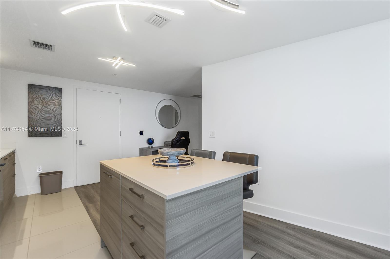 121 NE 34th St 1614, Miami, Florida 33137, 1 Bedroom Bedrooms, ,1 BathroomBathrooms,Residentiallease,For Rent,121 NE 34th St 1614,A11574154