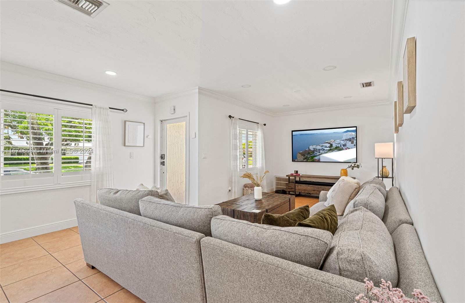 10841 SW 127th St, Miami, Florida 33176, 3 Bedrooms Bedrooms, ,2 BathroomsBathrooms,Residentiallease,For Rent,10841 SW 127th St,A11571658