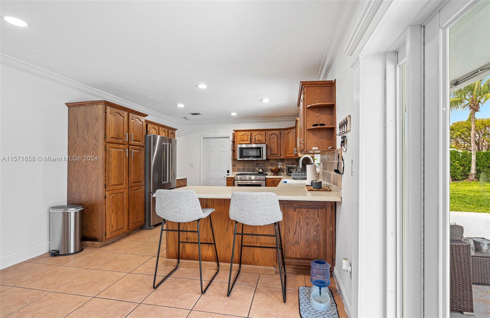 10841 SW 127th St, Miami, Florida 33176, 3 Bedrooms Bedrooms, ,2 BathroomsBathrooms,Residentiallease,For Rent,10841 SW 127th St,A11571658