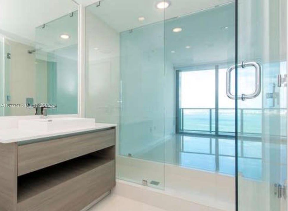 460 NE 28th St 2102, Miami, Florida 33137, 1 Bedroom Bedrooms, ,1 BathroomBathrooms,Residentiallease,For Rent,460 NE 28th St 2102,A11572767