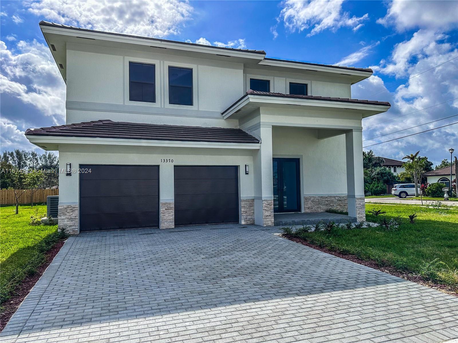 13370 SW 197th Ter  For Sale A11574222, FL