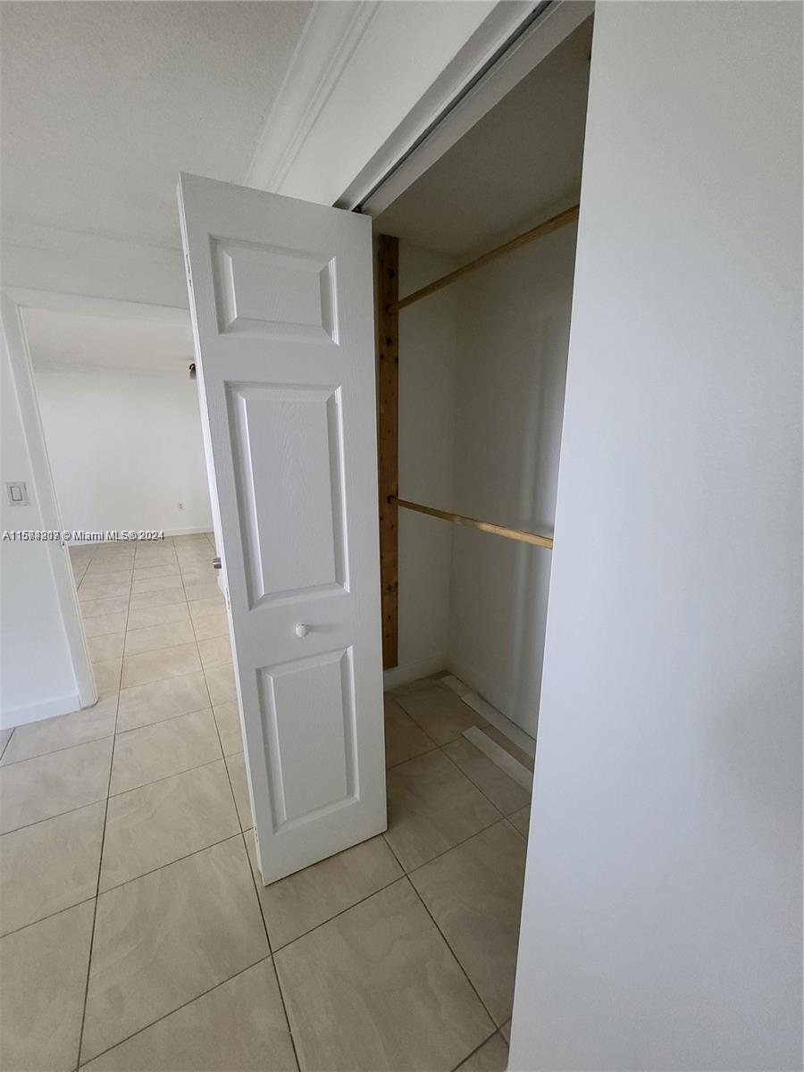 1740 NW N River Dr 125, Miami, Florida 33125, 1 Bedroom Bedrooms, ,1 BathroomBathrooms,Residentiallease,For Rent,1740 NW N River Dr 125,A11574207