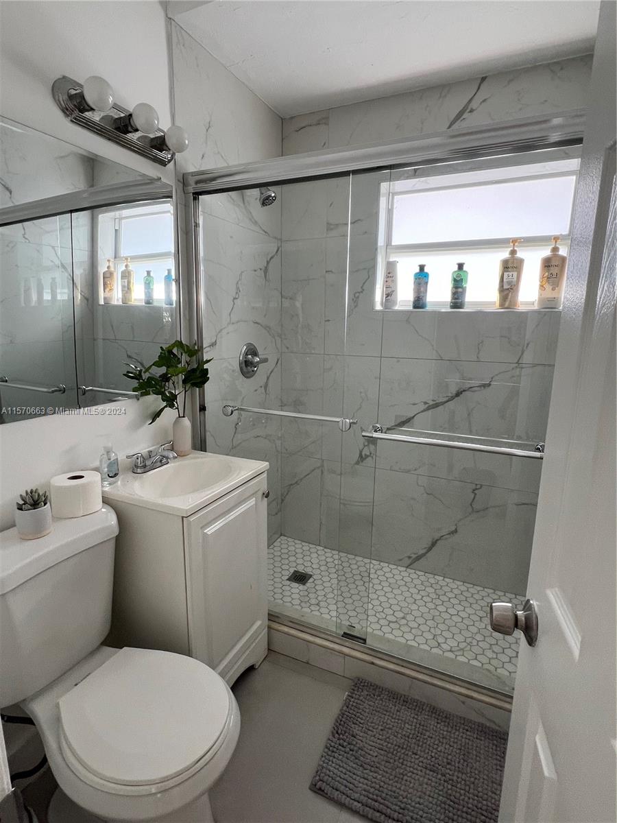 320 NW 83rd St 330, Miami, Florida 33150, 1 Bedroom Bedrooms, ,1 BathroomBathrooms,Residentiallease,For Rent,320 NW 83rd St 330,A11570663