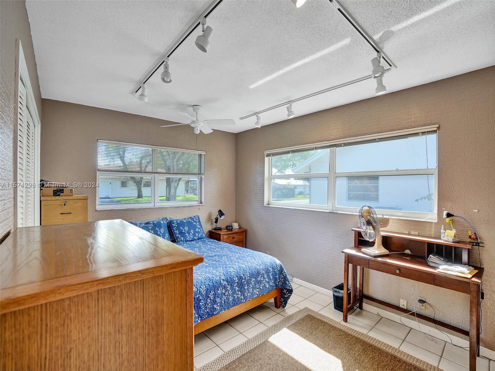 6801 SW 17th St, Plantation, Florida 33317, 4 Bedrooms Bedrooms, ,2 BathroomsBathrooms,Residential,For Sale,6801 SW 17th St,A11574298