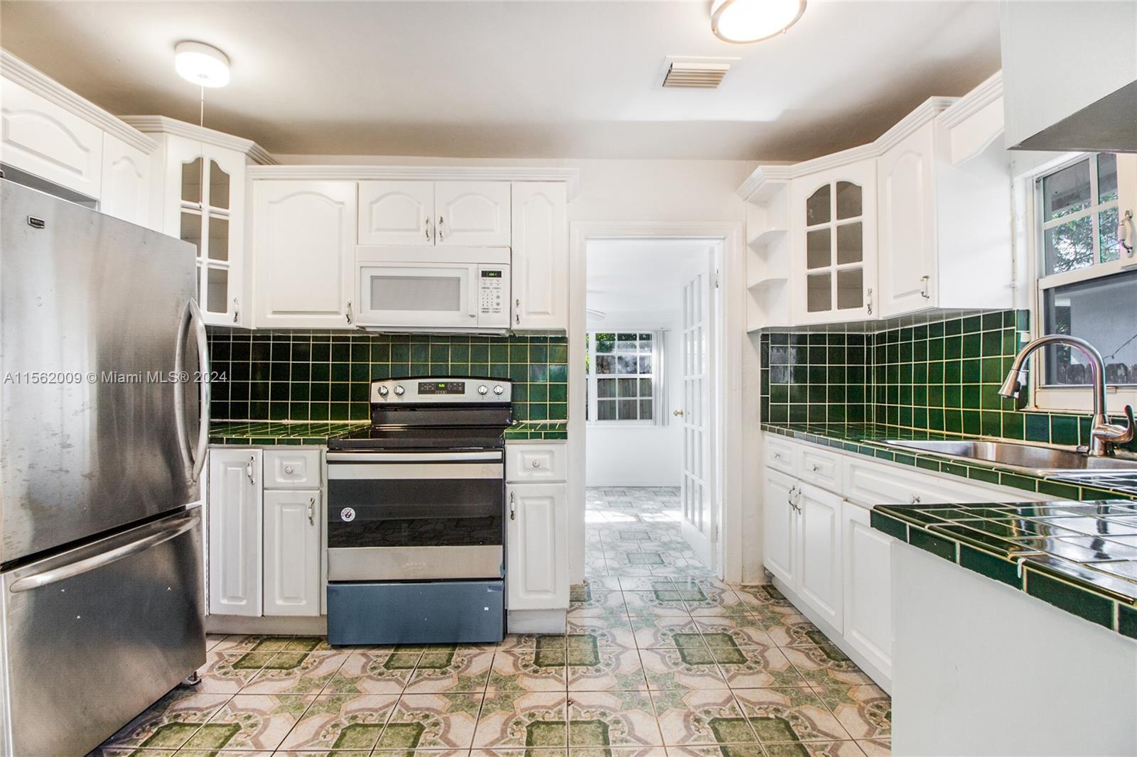38 NE 50th Ter, Miami, Florida 33137, 4 Bedrooms Bedrooms, ,2 BathroomsBathrooms,Residentiallease,For Rent,38 NE 50th Ter,A11562009