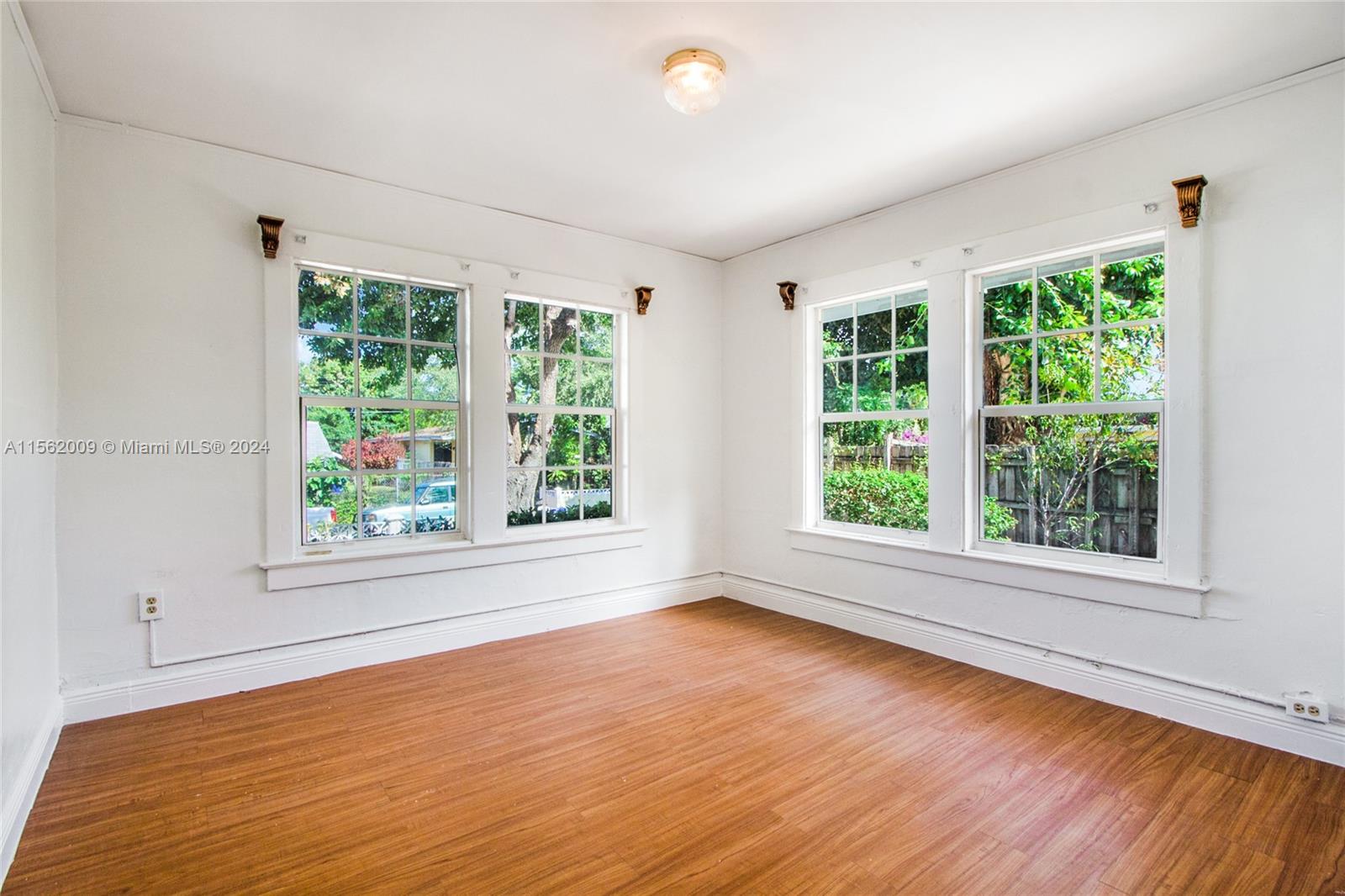 38 NE 50th Ter, Miami, Florida 33137, 4 Bedrooms Bedrooms, ,2 BathroomsBathrooms,Residentiallease,For Rent,38 NE 50th Ter,A11562009