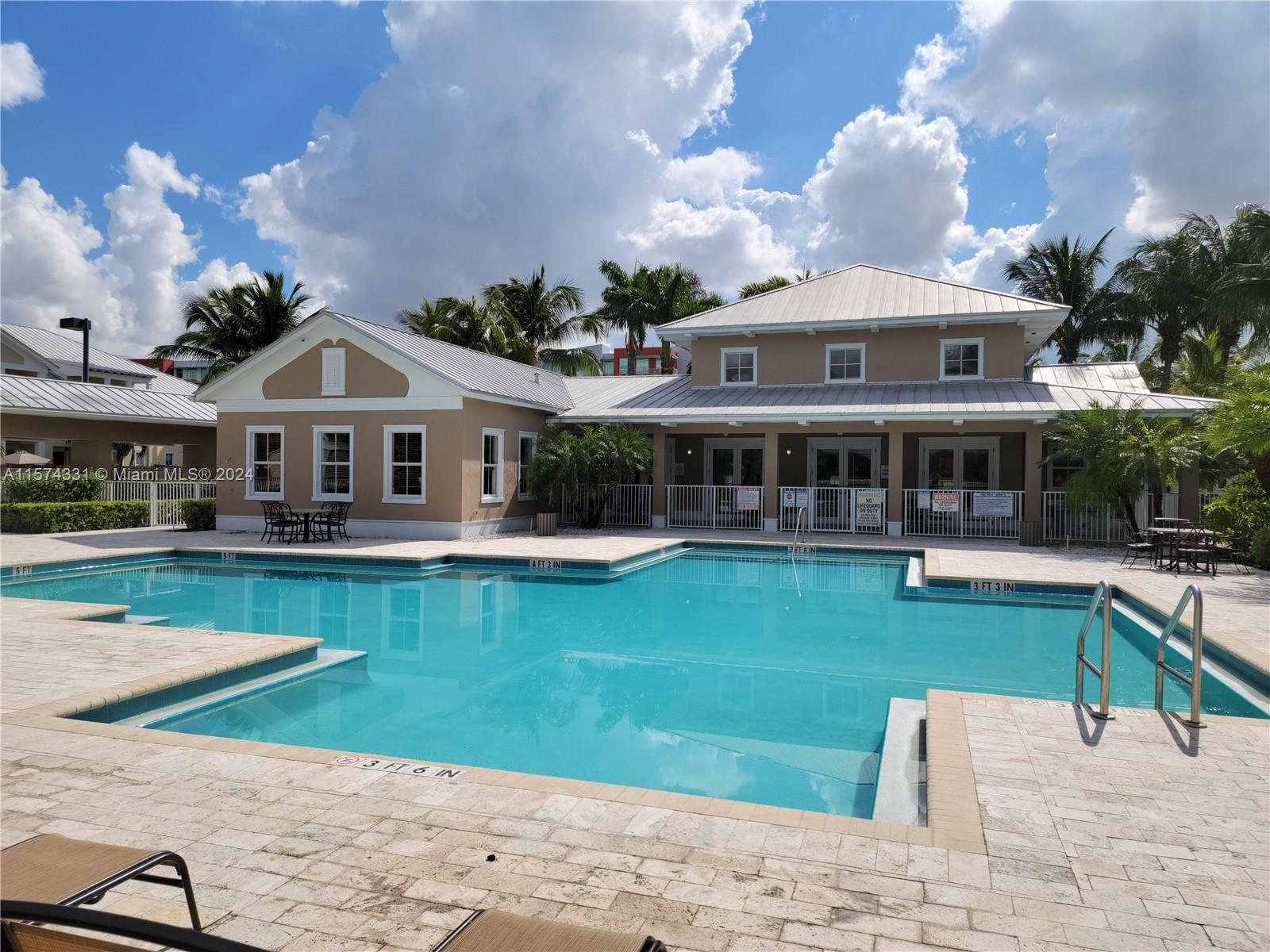 10720 NW 76th Ln 10720, Doral, Florida 33178, 3 Bedrooms Bedrooms, ,3 BathroomsBathrooms,Residential,For Sale,10720 NW 76th Ln 10720,A11574331