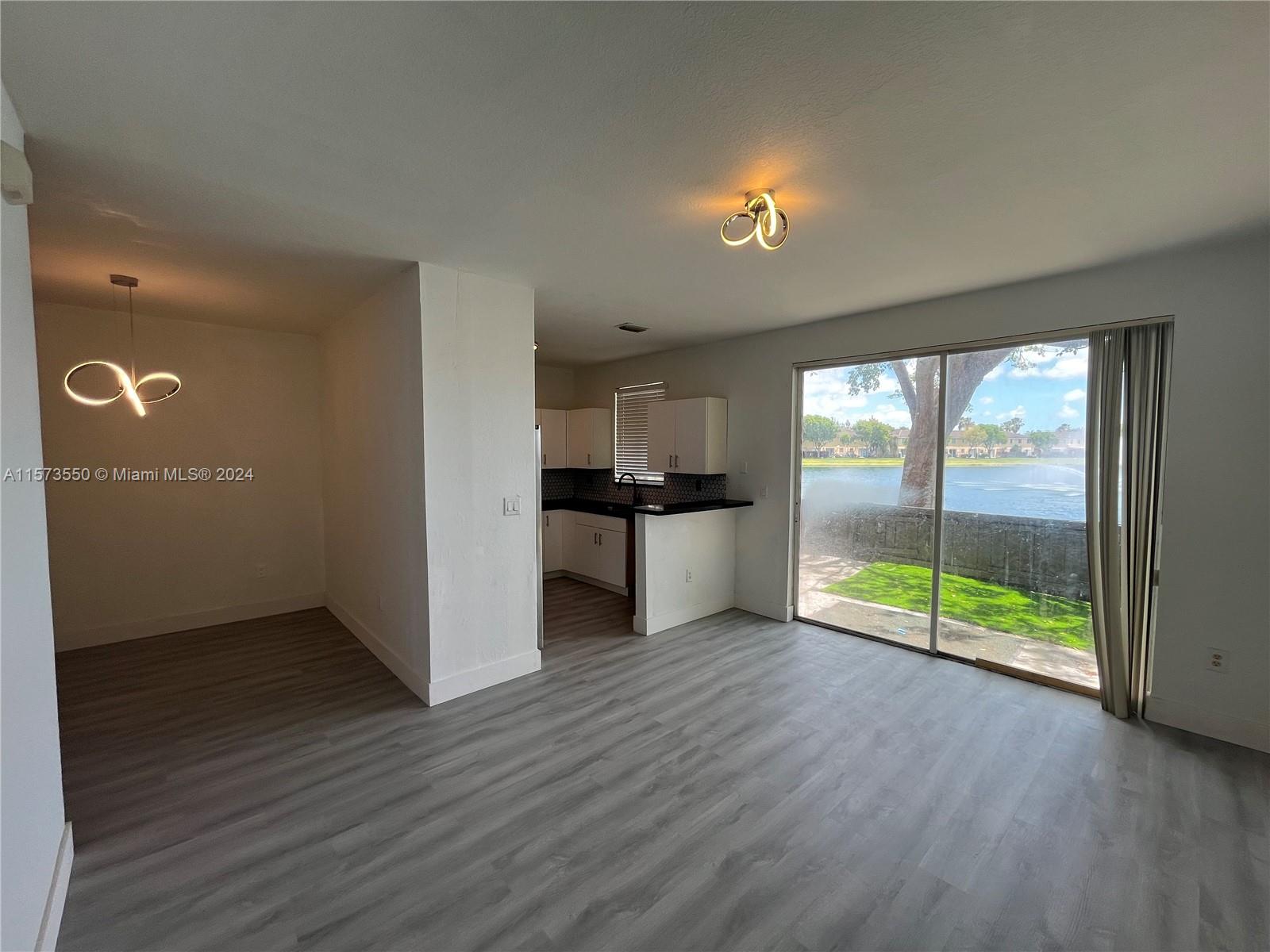 2609 SE 14th Ave 391, Homestead, Florida 33035, 3 Bedrooms Bedrooms, ,2 BathroomsBathrooms,Residentiallease,For Rent,2609 SE 14th Ave 391,A11573550
