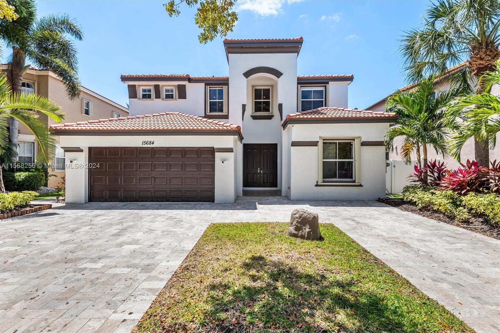 15684 SW 53rd Ct  For Sale A11568256, FL
