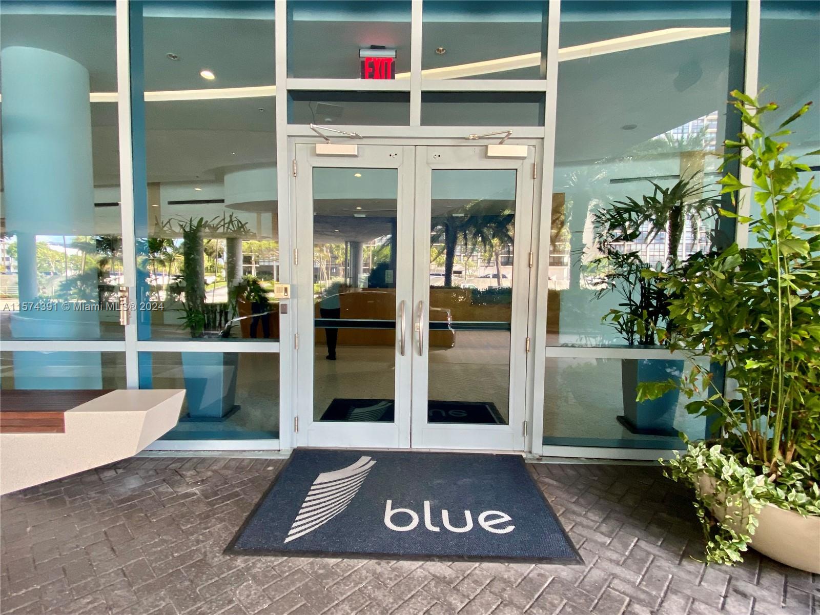 601 NE 36th St 3201, Miami, Florida 33137, 3 Bedrooms Bedrooms, ,3 BathroomsBathrooms,Residential,For Sale,601 NE 36th St 3201,A11574391