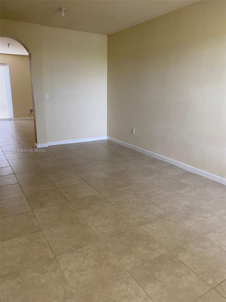 9455 SW 171 ST CT 9455, Kendall, Florida 33196, 4 Bedrooms Bedrooms, ,3 BathroomsBathrooms,Residentiallease,For Rent,9455 SW 171 ST CT 9455,A11574393