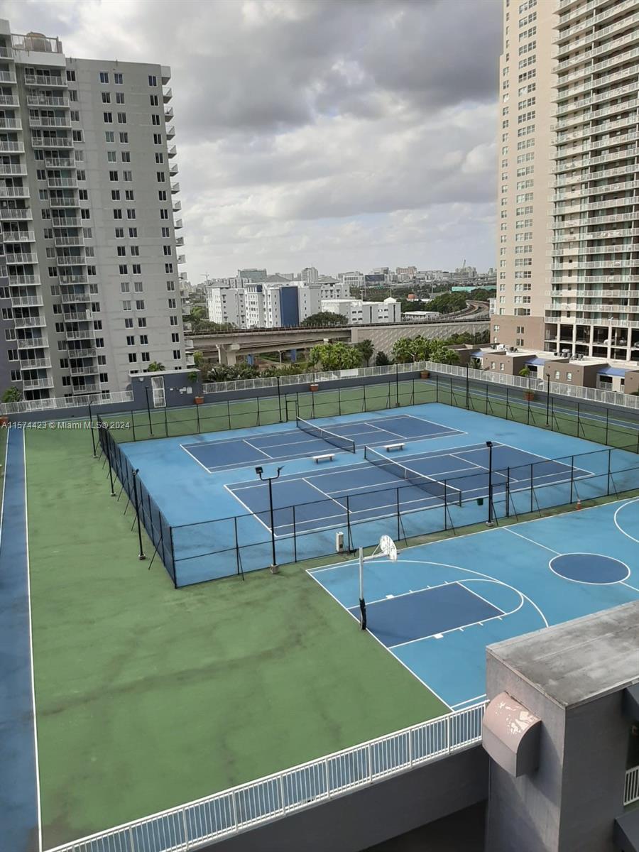 800 N Miami Ave E-1001, Miami, Florida 33136, 1 Bedroom Bedrooms, ,1 BathroomBathrooms,Residentiallease,For Rent,800 N Miami Ave E-1001,A11574423