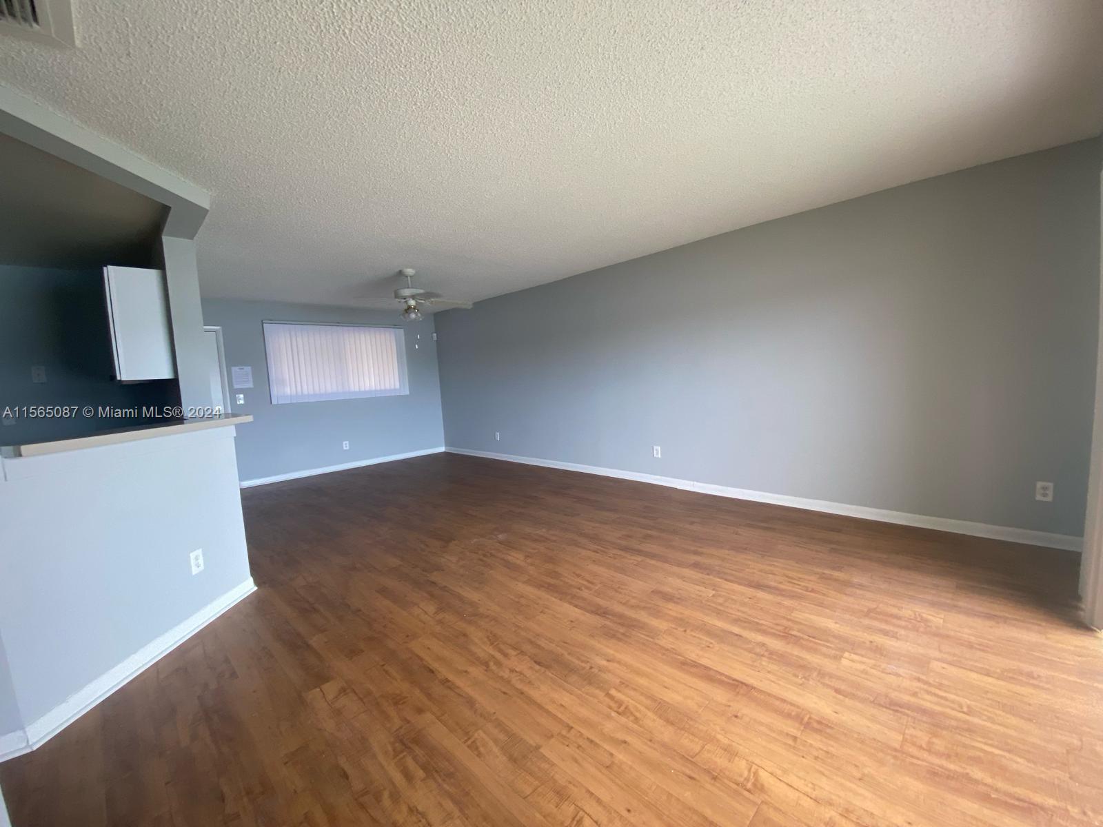 3433 NW 44th St 108, Oakland Park, Florida 33309, 2 Bedrooms Bedrooms, ,2 BathroomsBathrooms,Residential,For Sale,3433 NW 44th St 108,A11565087