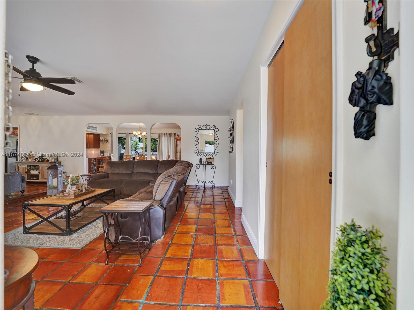 5511 Grant St, Hollywood, Florida 33021, 3 Bedrooms Bedrooms, ,2 BathroomsBathrooms,Residential,For Sale,5511 Grant St,A11574521