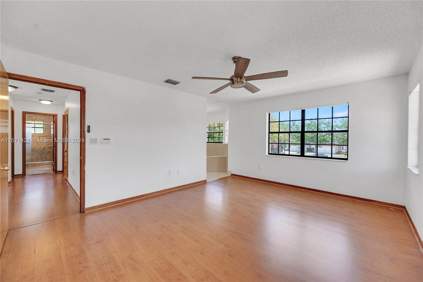 4671 SW 155th Pl, Miami, Florida 33185, 4 Bedrooms Bedrooms, ,3 BathroomsBathrooms,Residentiallease,For Rent,4671 SW 155th Pl,A11571421