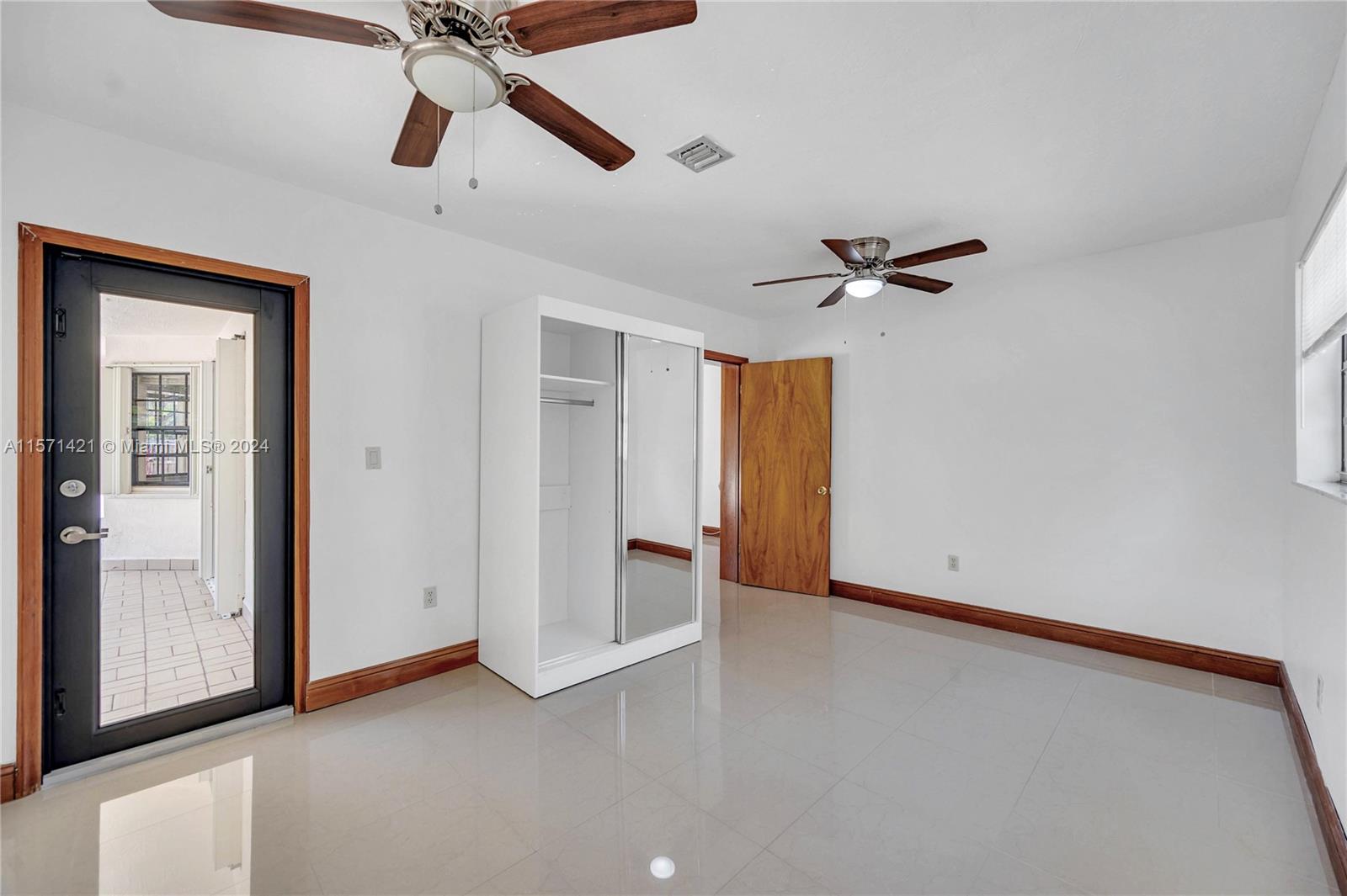 4671 SW 155th Pl, Miami, Florida 33185, 4 Bedrooms Bedrooms, ,3 BathroomsBathrooms,Residentiallease,For Rent,4671 SW 155th Pl,A11571421