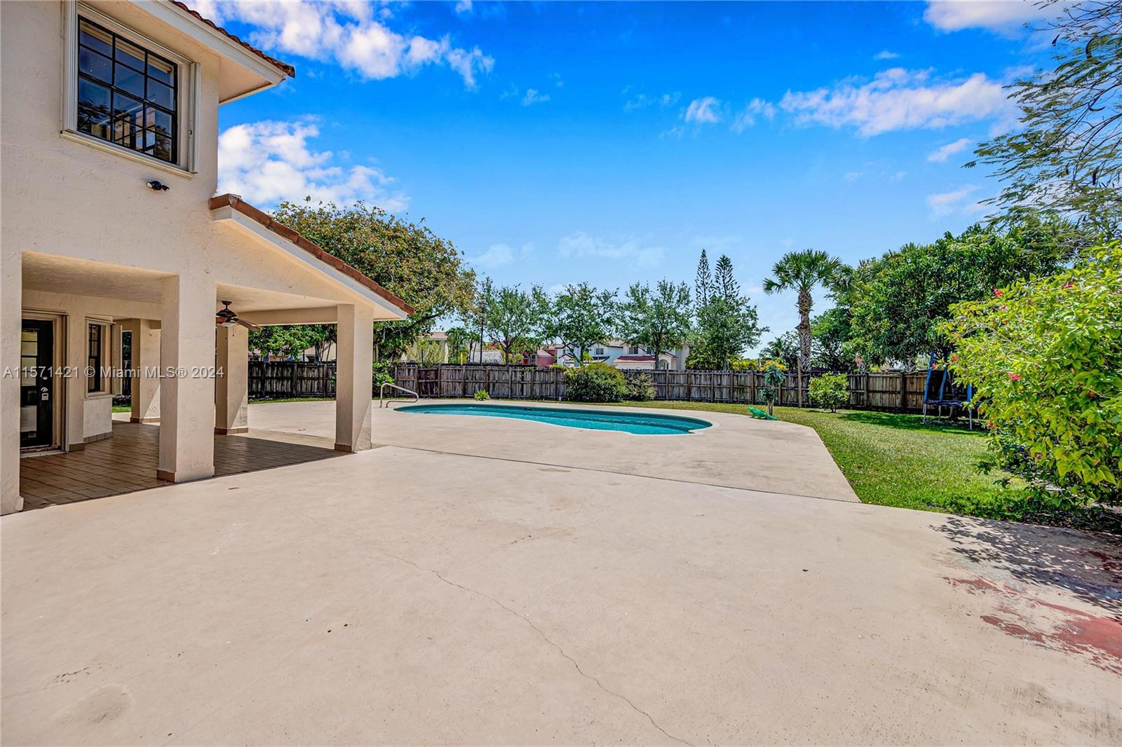 4671 SW 155th Pl, Miami, Florida 33185, 4 Bedrooms Bedrooms, ,3 BathroomsBathrooms,Residentiallease,For Rent,4671 SW 155th Pl,A11571421