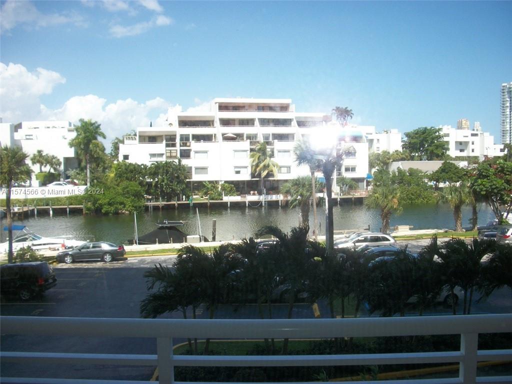 400  Kings Point Dr #229 For Sale A11574566, FL