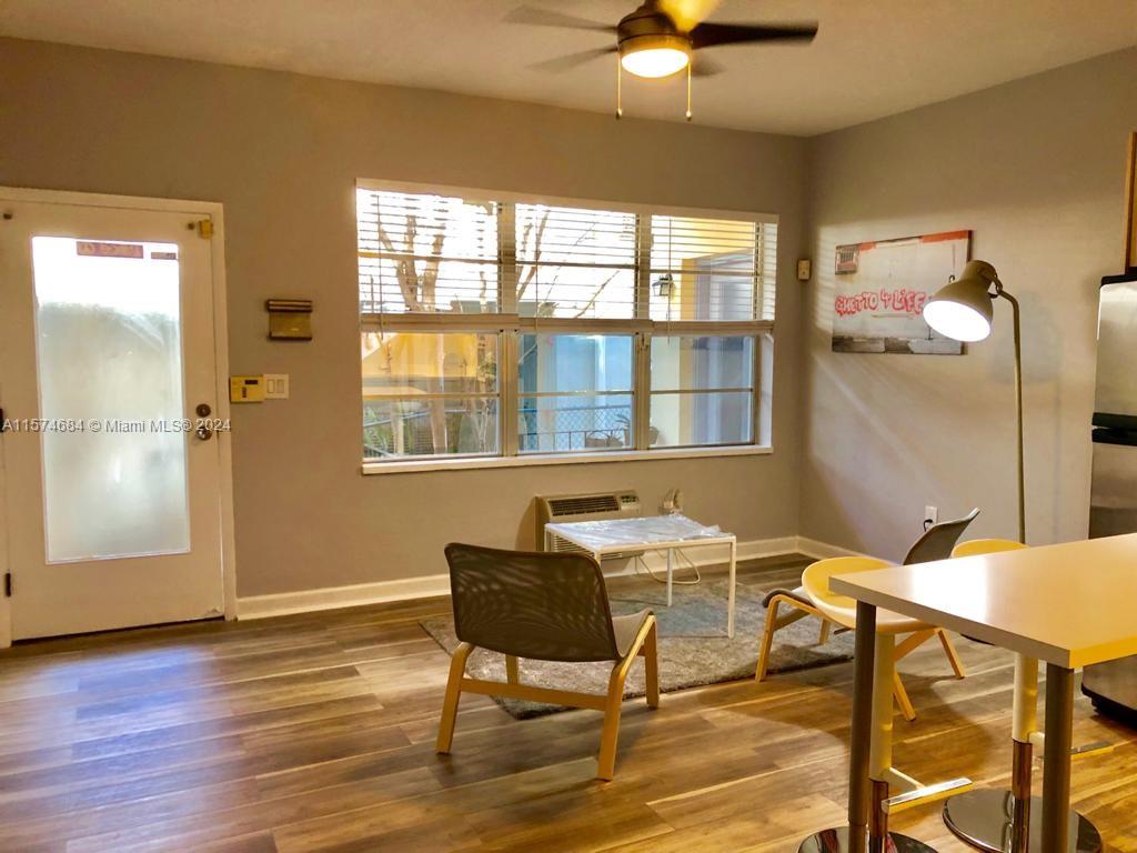 1325 Meridian Ave 5, Miami Beach, Florida 33139-8028, 1 Bedroom Bedrooms, ,1 BathroomBathrooms,Residentiallease,For Rent,1325 Meridian Ave 5,A11574684