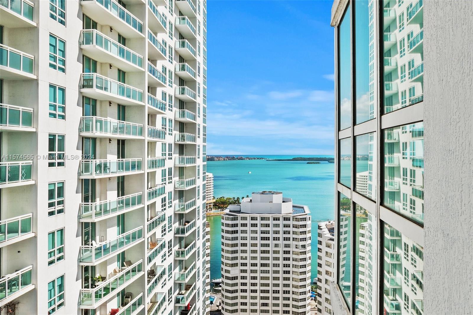 951  Brickell Ave #2700 For Sale A11574565, FL