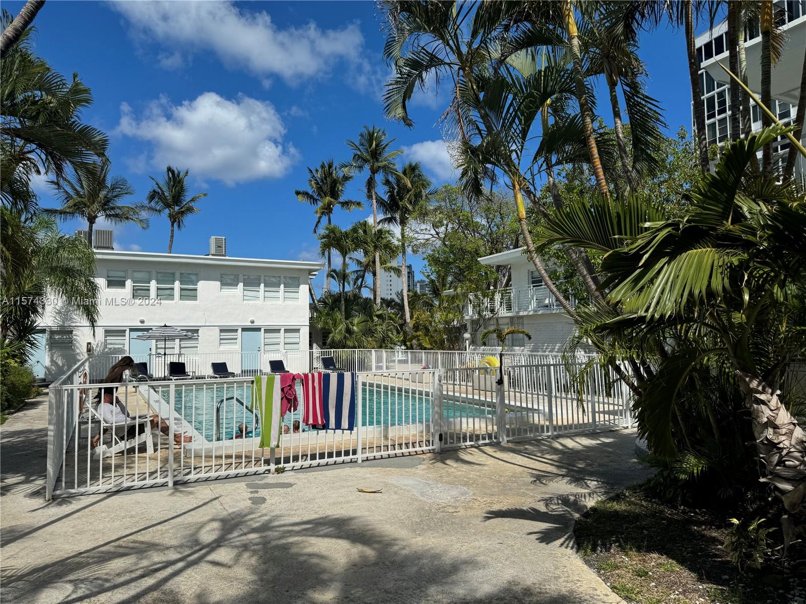 6865 NE Bay Dr 5, Miami Beach, Florida 33141, 1 Bedroom Bedrooms, ,1 BathroomBathrooms,Residentiallease,For Rent,6865 NE Bay Dr 5,A11574330