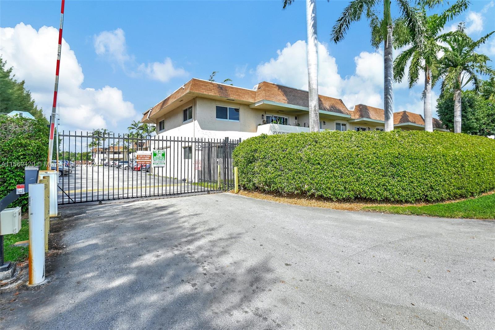 14500 SW 88th Ave #226 For Sale A11569420, FL