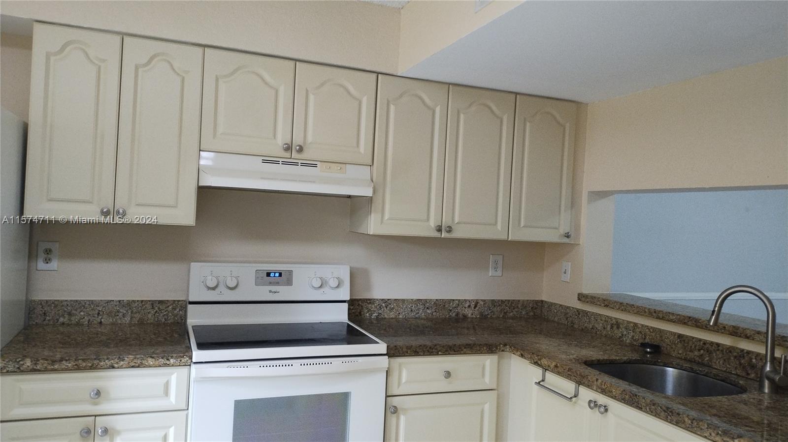 14931 SW 82nd Ter 4-202, Miami, Florida 33193, 3 Bedrooms Bedrooms, ,2 BathroomsBathrooms,Residentiallease,For Rent,14931 SW 82nd Ter 4-202,A11574711