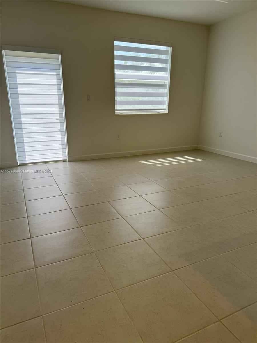 Miami, Florida 33187, 4 Bedrooms Bedrooms, ,3 BathroomsBathrooms,Residentiallease,For Rent,A11574998
