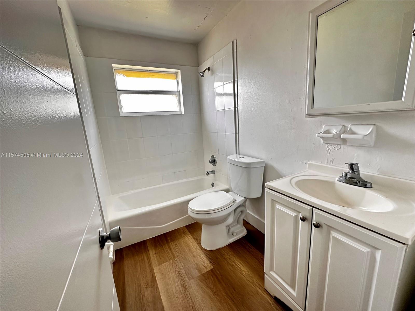 7720 N Miami Ave 211, Miami, Florida 33150, 1 Bedroom Bedrooms, ,1 BathroomBathrooms,Residentiallease,For Rent,7720 N Miami Ave 211,A11574505