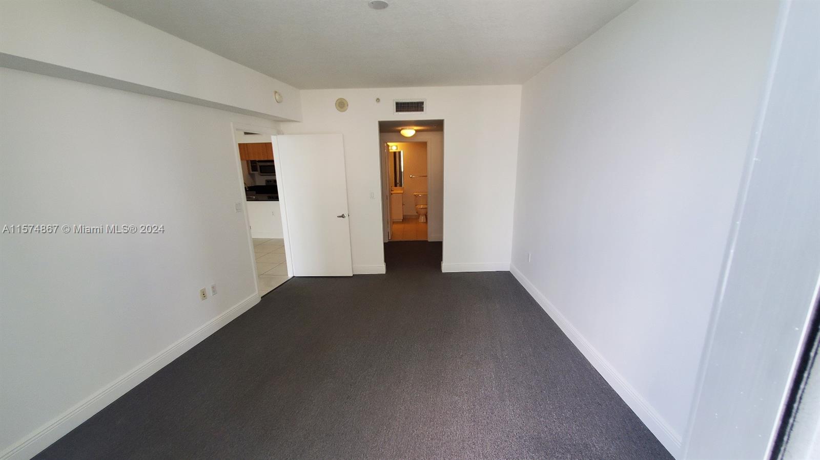 1750 N Bayshore Dr 3803, Miami, Florida 33132, 1 Bedroom Bedrooms, ,1 BathroomBathrooms,Residentiallease,For Rent,1750 N Bayshore Dr 3803,A11574867