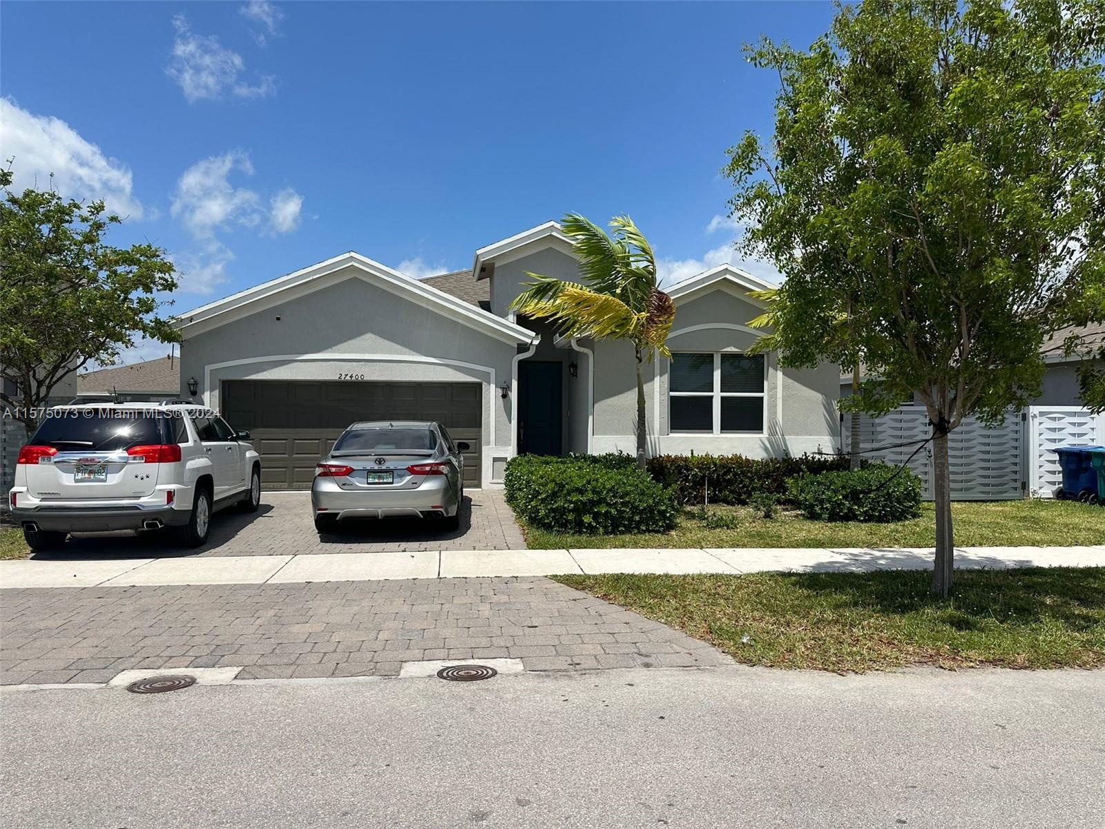 27400 SW 133rd Ave  For Sale A11575073, FL