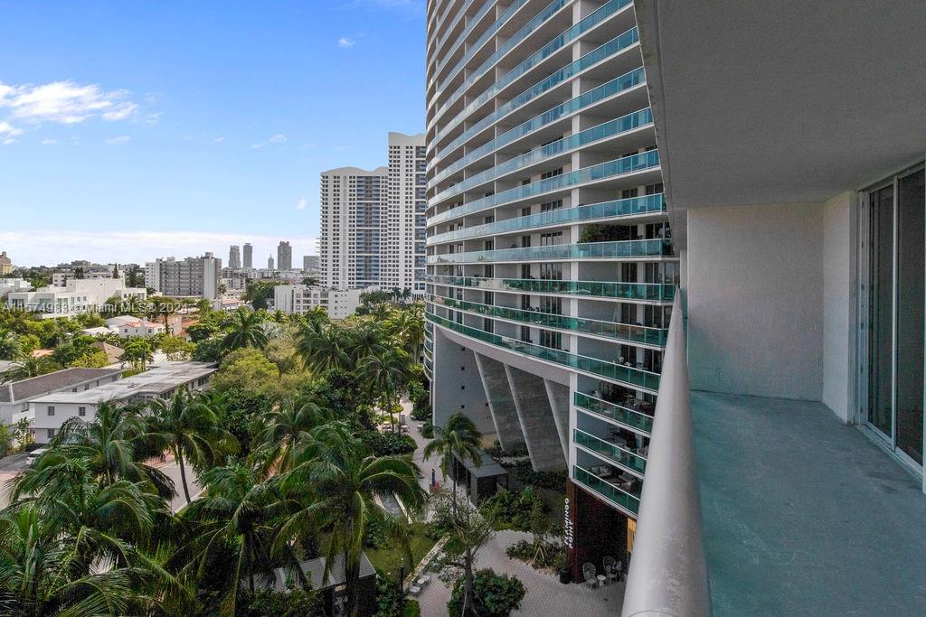 Available 06/05 (UNIT CAN'T BE SHOWN TILL AVAILABLE DATE).Welcome to Miami Beach's residential community, Flamingo Point. This spacious 1/1 bed unit has beautiful SoBe views. Features wood floors throughout, modern kitchen & baths w/SS appliances & granite counter tops. Amenities include a fitness center, resort style bay front pools surrounded by cabanas, l lounge chairs, a BBQ area. Move in costs are 1st month + $1500 deposit. Parking cost 1st vchl. $187 p/m. Pet Fee: $500+$50/month. *FAST APPROVAL! (NOTE: Rental rates are subject to change depending on move-in date and lease term. Advertised rate is best rate and maybe on leases longer than 12 months. Proof of income greater than 3x one month's rent is required and minimum credit score of 620 or higher in order to be approved).