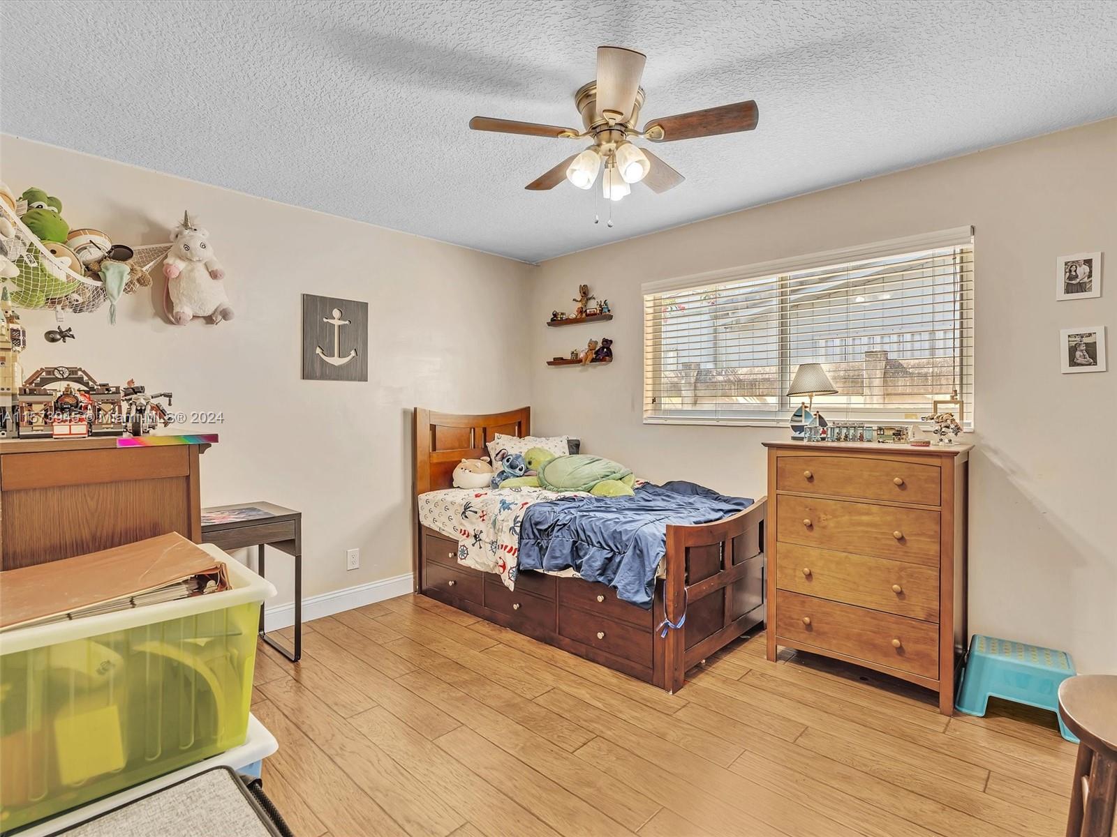 Listing Photo 25