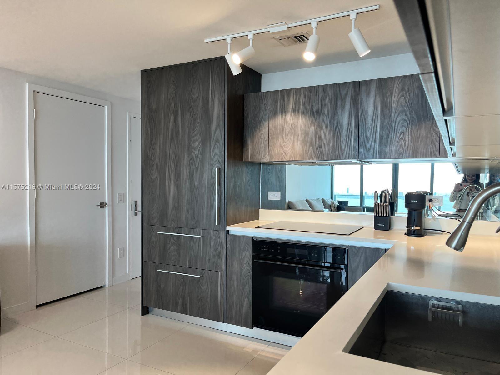 3131 NE 7th Ave 3003, Miami, Florida 33137, 3 Bedrooms Bedrooms, ,3 BathroomsBathrooms,Residentiallease,For Rent,3131 NE 7th Ave 3003,A11575216