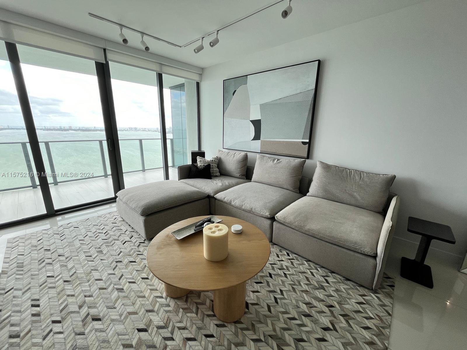 3131 NE 7th Ave 3003, Miami, Florida 33137, 3 Bedrooms Bedrooms, ,3 BathroomsBathrooms,Residentiallease,For Rent,3131 NE 7th Ave 3003,A11575216