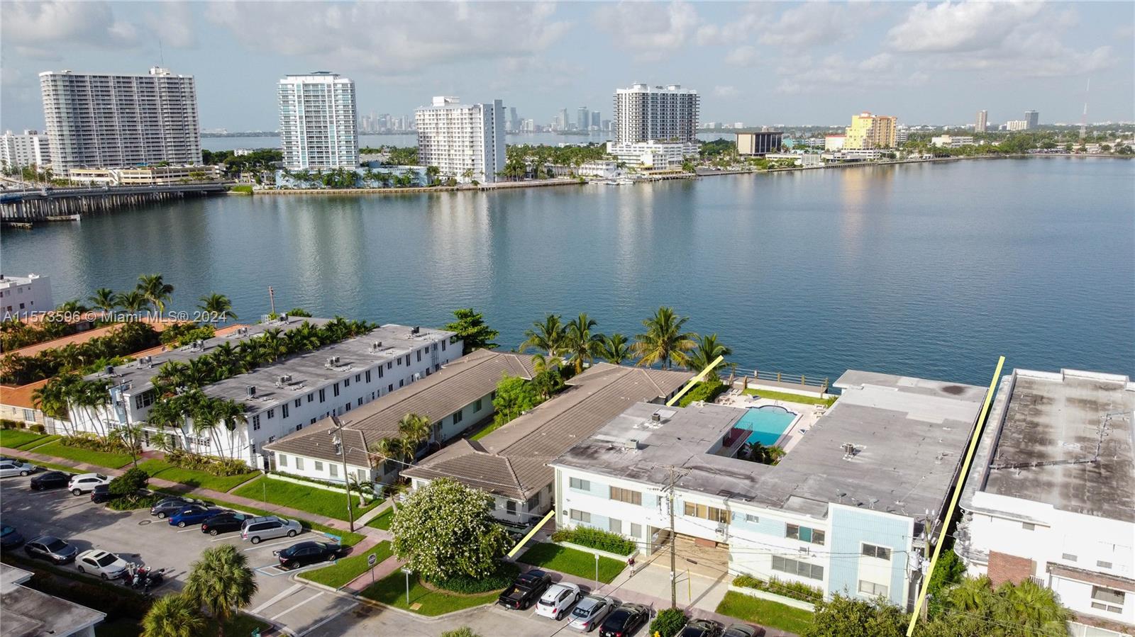 2250  Bay Dr #4 For Sale A11573596, FL