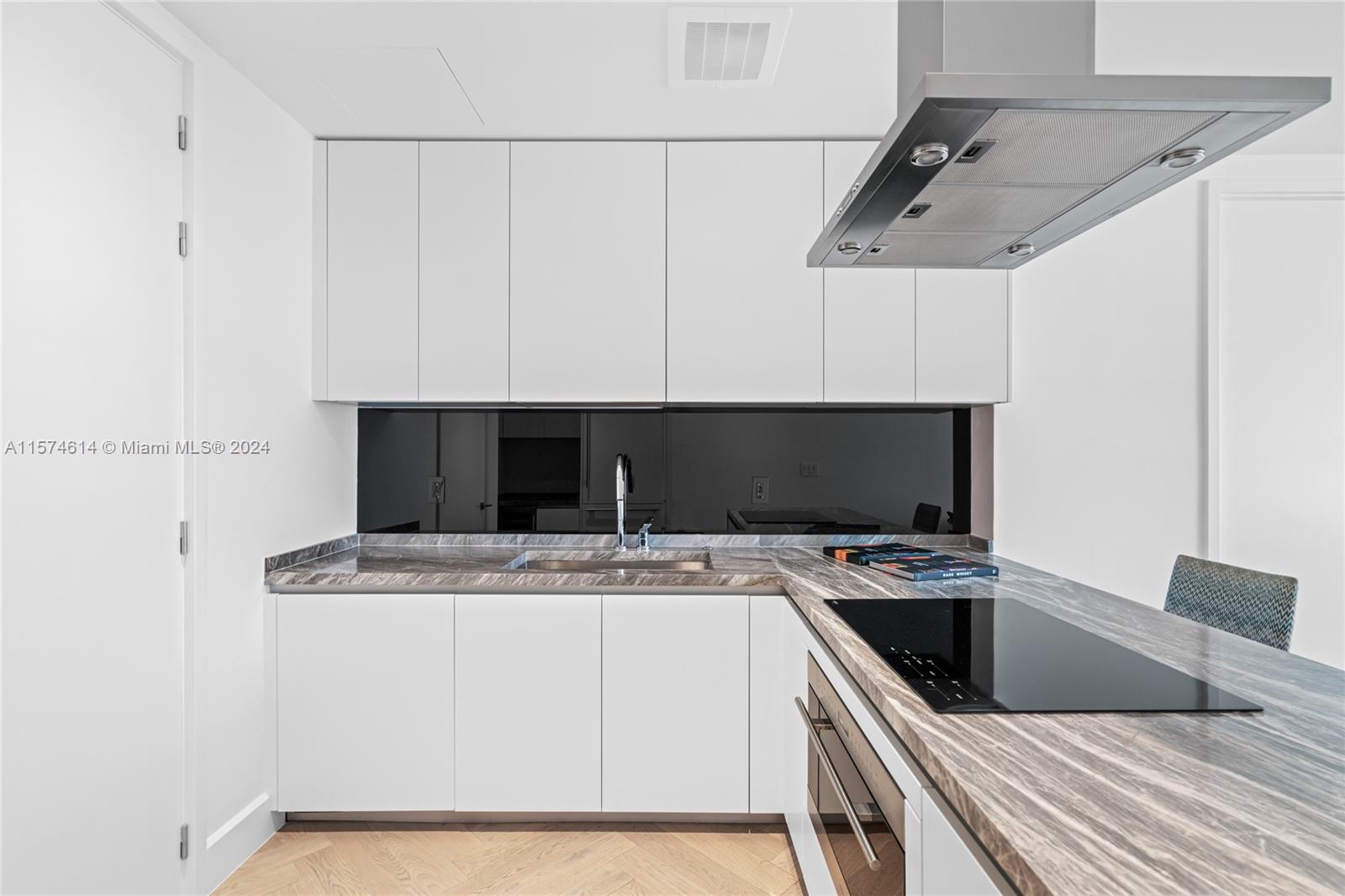 700 NE 26th Ter 2504, Miami, Florida 33137, 1 Bedroom Bedrooms, ,1 BathroomBathrooms,Residentiallease,For Rent,700 NE 26th Ter 2504,A11574614