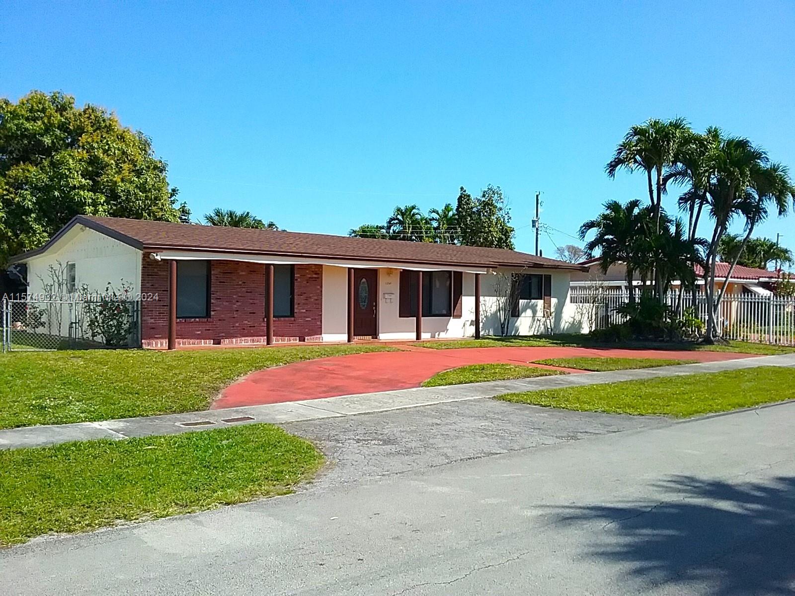 1357 W 78th St, Hialeah, Florida 33014, 2 Bedrooms Bedrooms, ,1 BathroomBathrooms,Residentiallease,For Rent,1357 W 78th St,A11574932