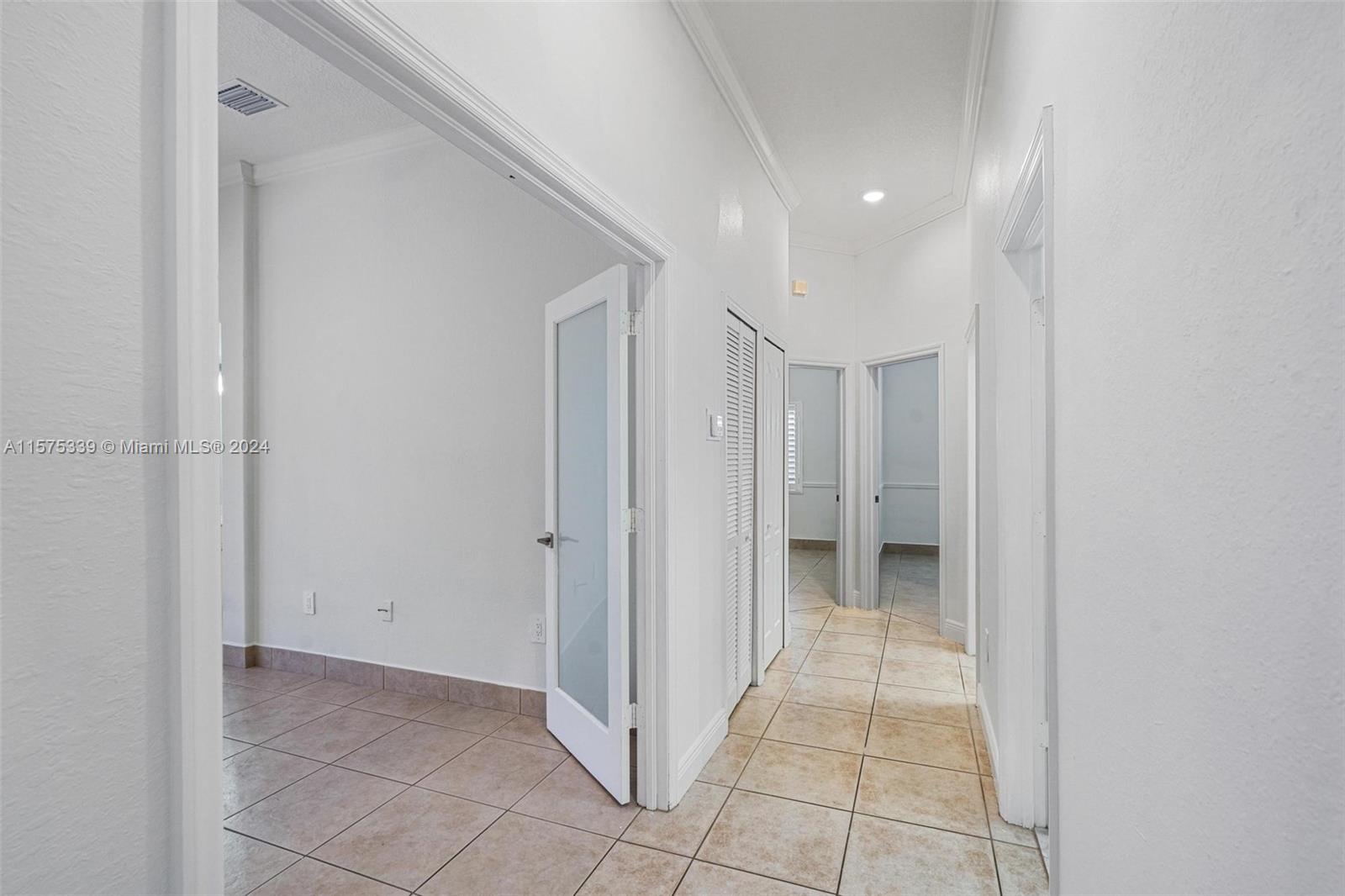 14880 SW 32nd St 0, Miami, Florida 33185, 3 Bedrooms Bedrooms, ,2 BathroomsBathrooms,Residentiallease,For Rent,14880 SW 32nd St 0,A11575339
