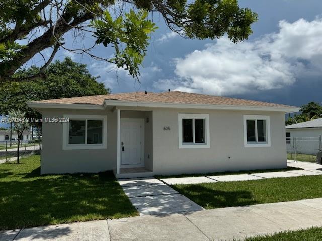 605 SW 11th Ave  For Sale A11571649, FL
