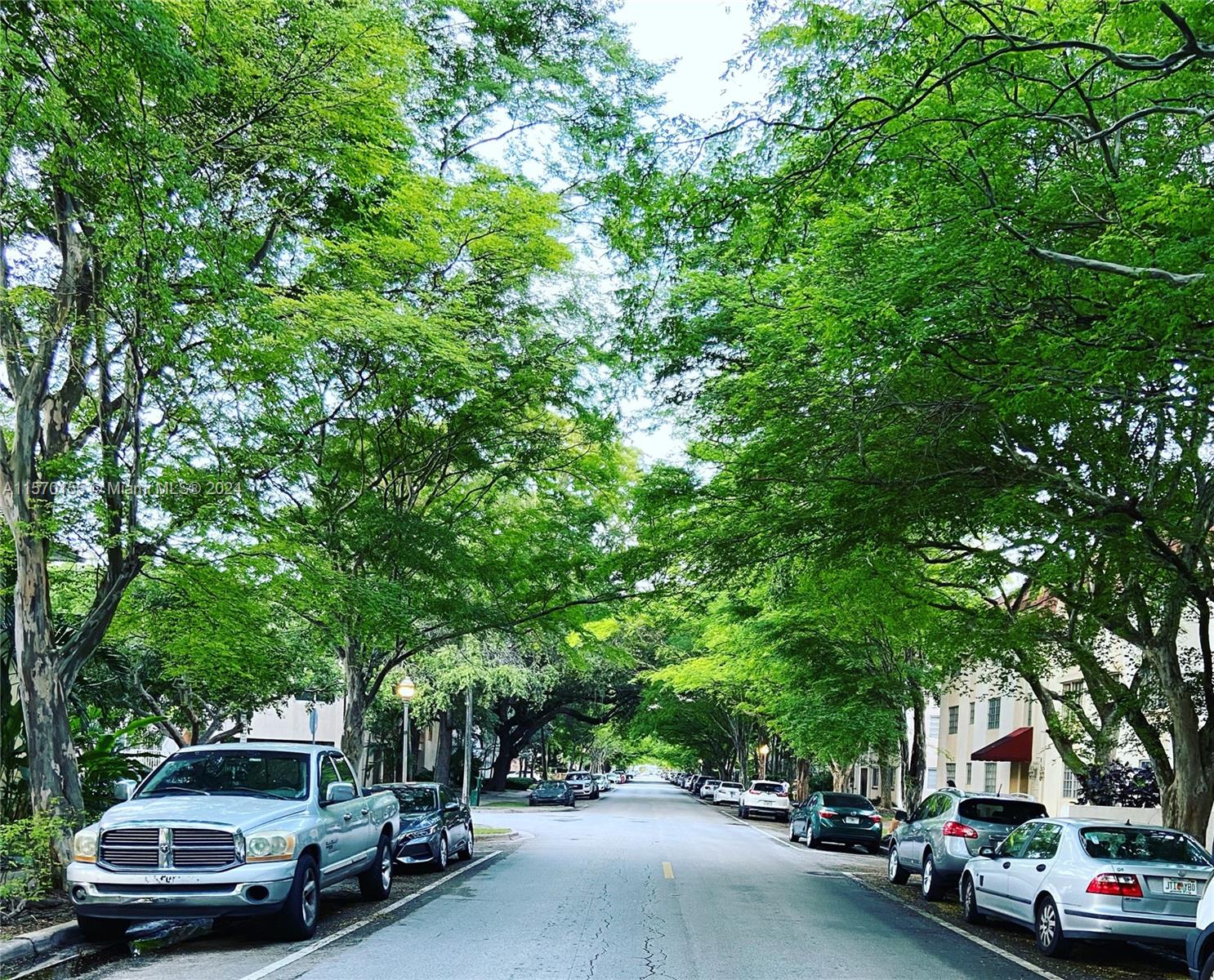 Excellent location in Coral Gables. Peaceful neighborhood. Walk to restaurants and shops. Minutes to Brickell, Coconut Grove and University of Miami. Onsite laundry, assigned covered parking, pool, impact windows. Water and propane included.