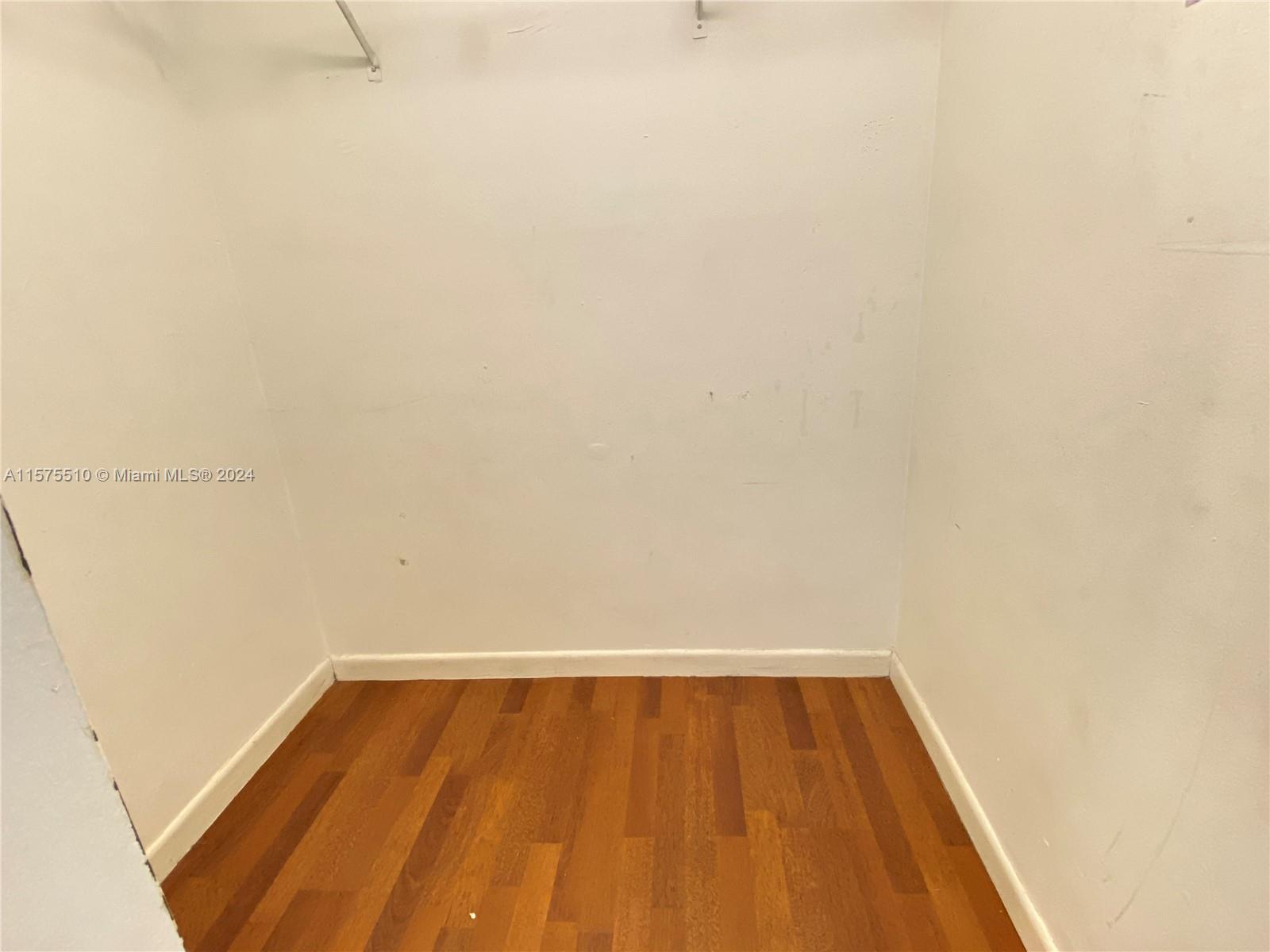 46 SW 14th Ter 46, Homestead, Florida 33030, 3 Bedrooms Bedrooms, ,2 BathroomsBathrooms,Residentiallease,For Rent,46 SW 14th Ter 46,A11575510