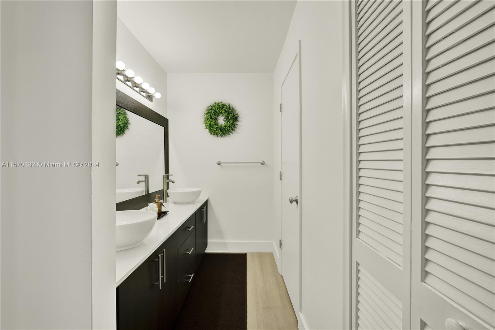 10910 SW 72nd St 272, Miami, Florida 33173, 2 Bedrooms Bedrooms, ,2 BathroomsBathrooms,Residential,For Sale,10910 SW 72nd St 272,A11570132