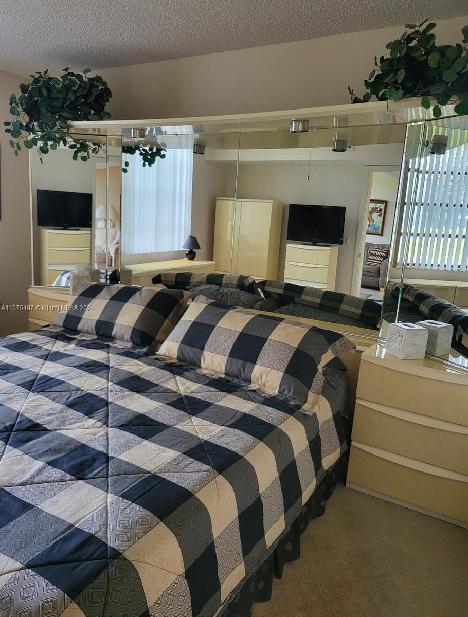 1703 Whitehall Dr 104, Davie, Florida 33324, 2 Bedrooms Bedrooms, ,2 BathroomsBathrooms,Residential,For Sale,1703 Whitehall Dr 104,A11575497