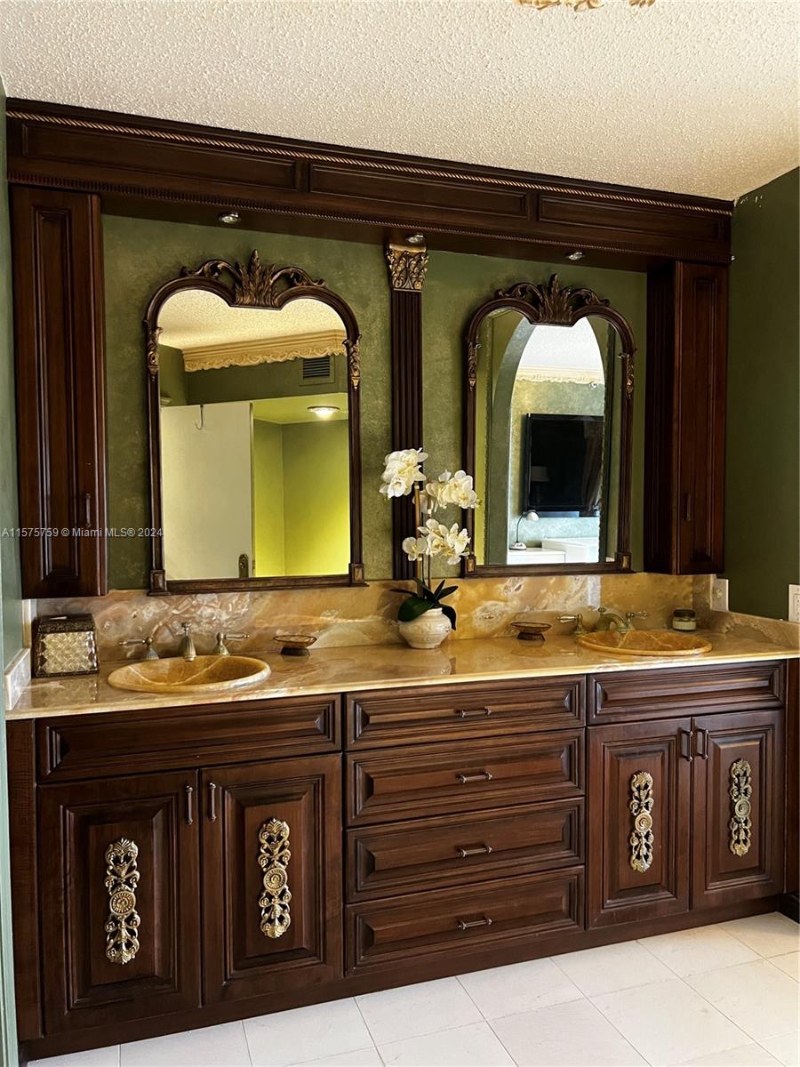 3530 Mystic Pointe Dr 2915, Aventura, Florida 33180, 3 Bedrooms Bedrooms, ,3 BathroomsBathrooms,Residential,For Sale,3530 Mystic Pointe Dr 2915,A11575759